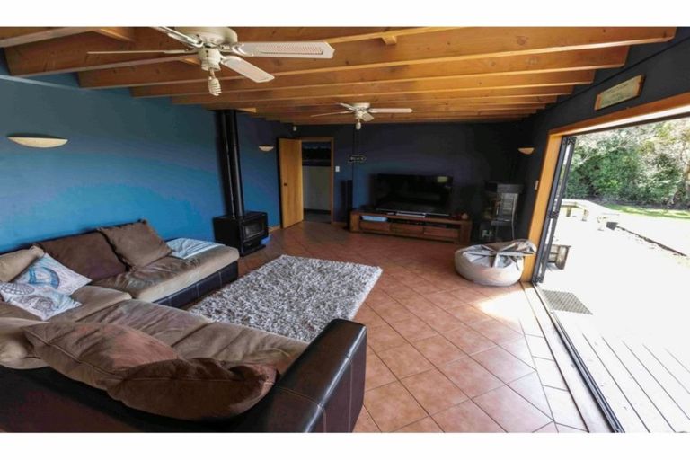 Photo of property in 37 Greenock Drive, Manukau Heads, Waiuku, 2684