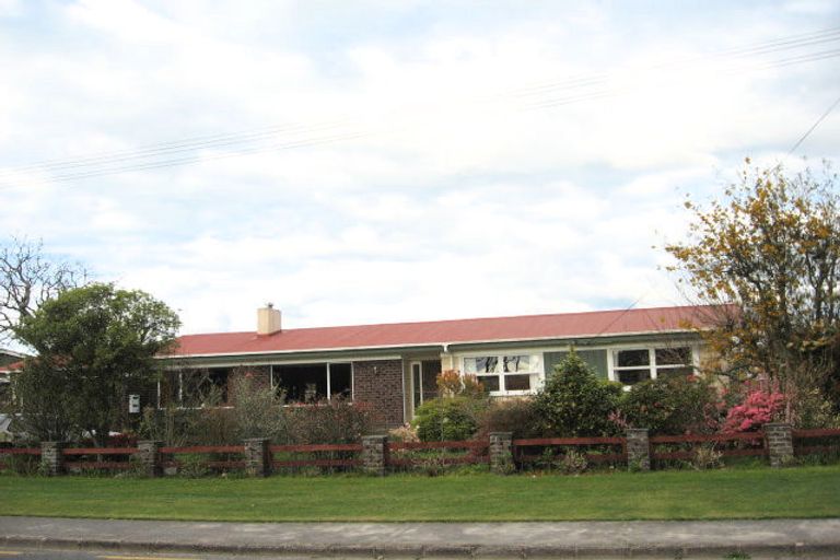 Photo of property in 42 Kahu Street, Utuhina, Rotorua, 3015