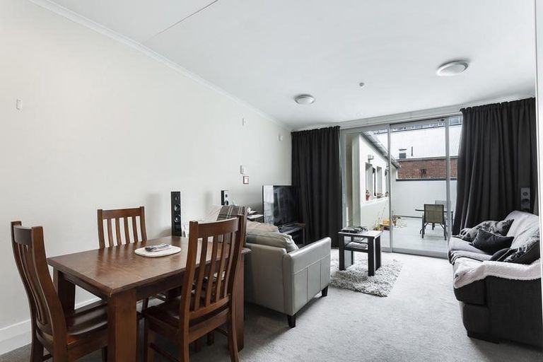 Photo of property in 237c Moray Place, Dunedin Central, Dunedin, 9016