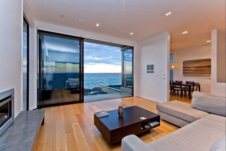 Photo of property in 33 Kitchener Road, Takapuna, Auckland, 0622