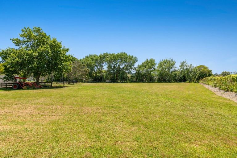 Photo of property in 62 Escott Road, Dairy Flat, Albany, 0794