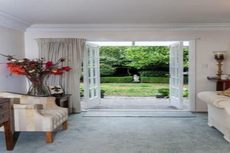 Photo of property in 4 Ardmore Place, Bishopdale, Christchurch, 8053