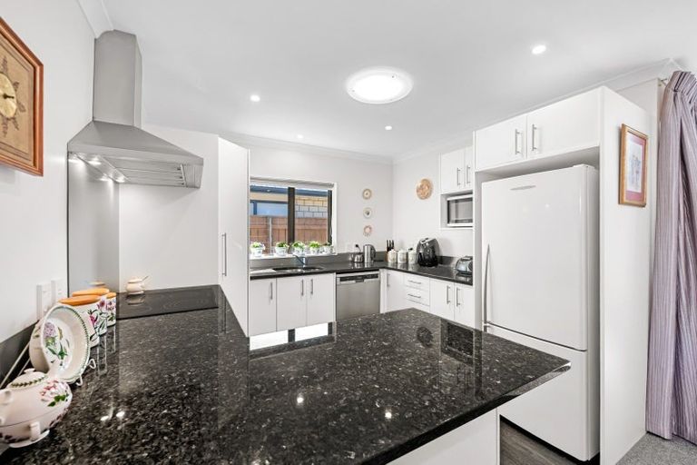 Photo of property in 51a Waiwhetu Road, Waiwhetu, Lower Hutt, 5010