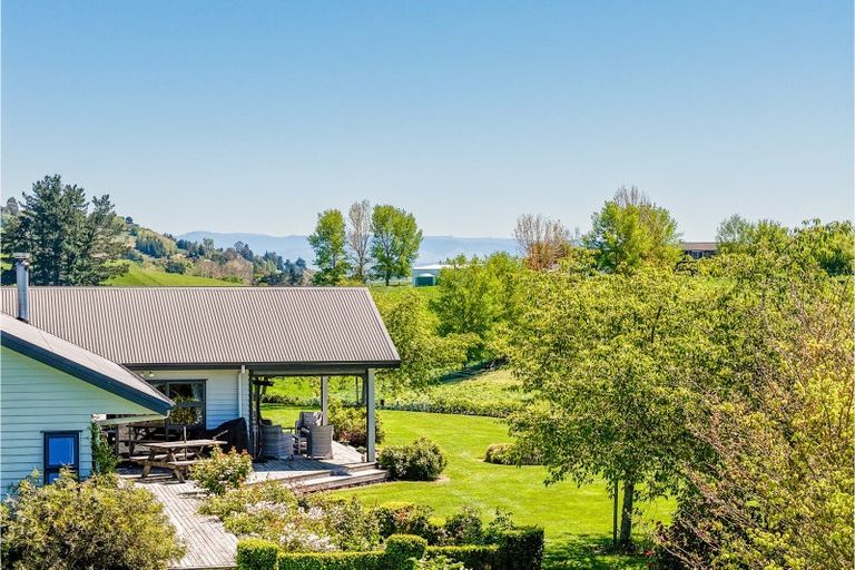 Photo of property in 38 Jg Wilson Drive, Waipukurau, 4281