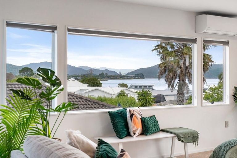 Photo of property in 140 Vista Paku, Pauanui, Hikuai, 3579