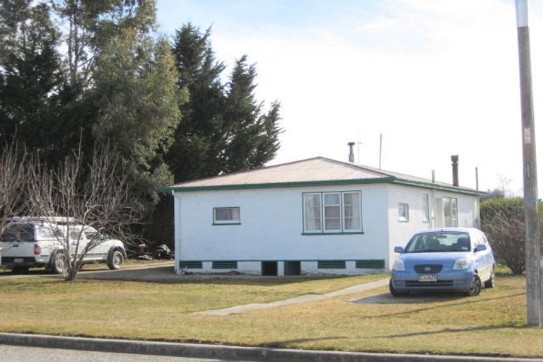 Photo of property in 69 Caulfeild Street, Ranfurly, 9332