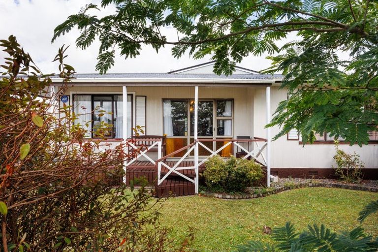 Photo of property in 52 Sherwill Street, Feilding, 4702