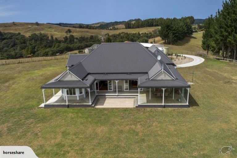 Photo of property in 361c Muriwai Valley Road, Muriwai, 0881