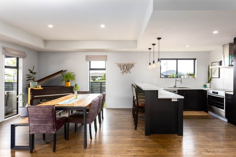 Photo of property in 17 Aroha Street, Pegasus, 7612