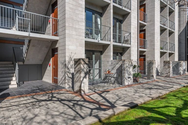Photo of property in 17/868 Colombo Street, Christchurch Central, Christchurch, 8013