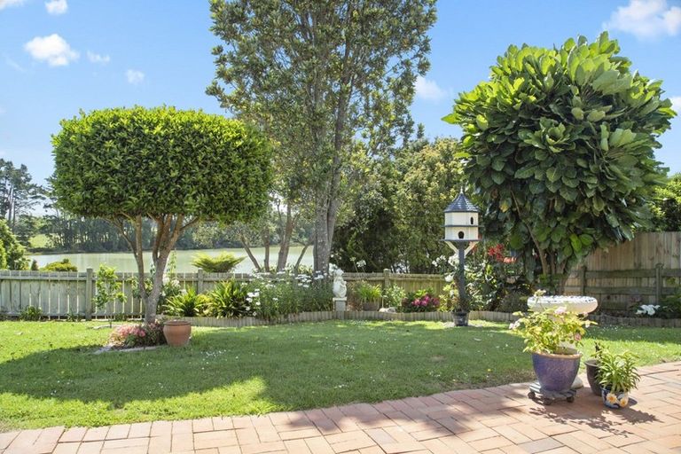 Photo of property in 67 Elsie Drive, Waiuku, 2123