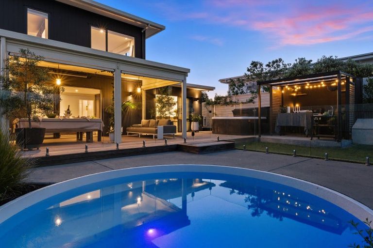 Photo of property in 19 Macville Road, Mount Maunganui, 3116