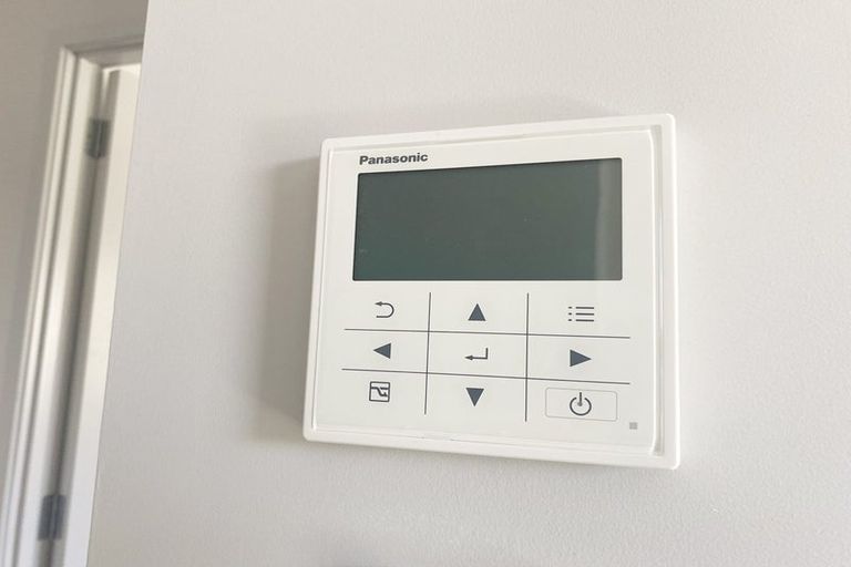 Photo of property in 7d La Trobe Street, Pakuranga Heights, Auckland, 2010