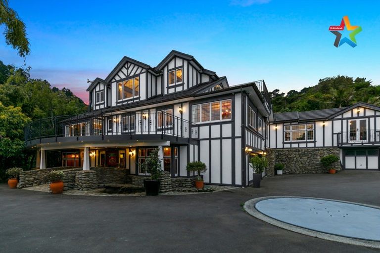 Photo of property in 345 Hebden Crescent, Kelson, Lower Hutt, 5010