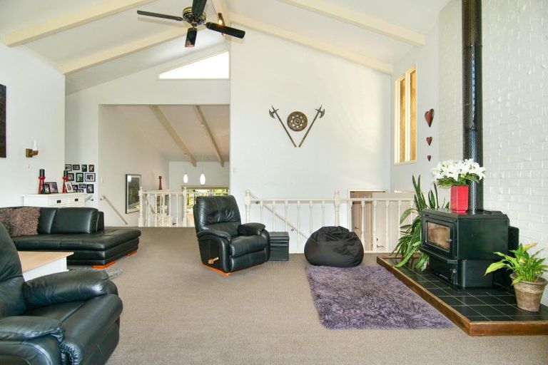 Photo of property in 11 Stafford Street, Westport, 7825