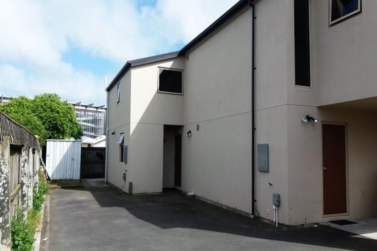 Photo of property in 2/73 Grafton Street, Waltham, Christchurch, 8011