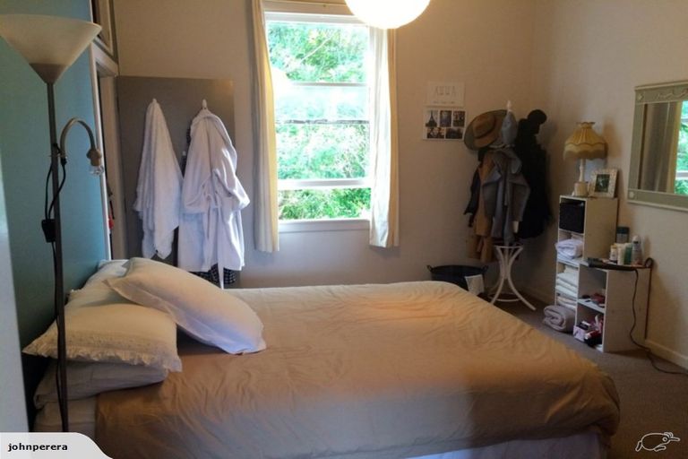 Photo of property in 47 Aurora Terrace, Kelburn, Wellington, 6012