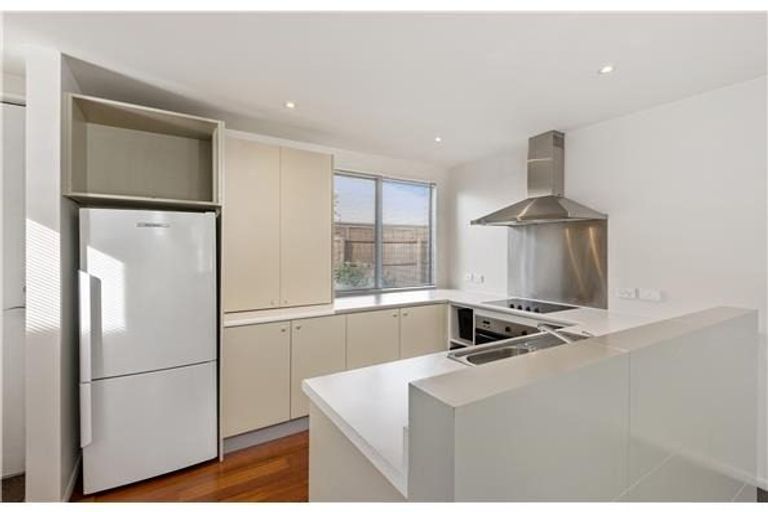 Photo of property in 450f Madras Street, St Albans, Christchurch, 8014