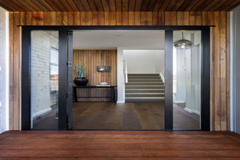 Photo of property in 6 Tuapapa Road, Wharewaka, Taupo, 3330