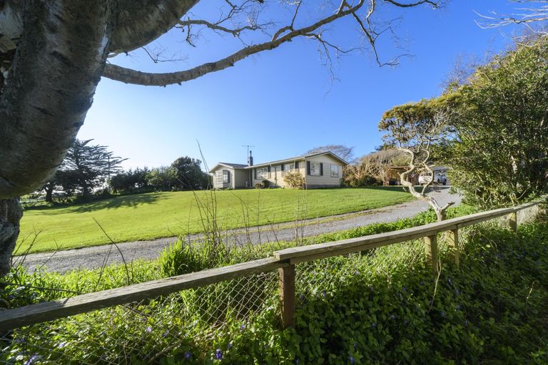 Photo of property in 1516 State Highway 1, Glen Oroua, Foxton, 4891