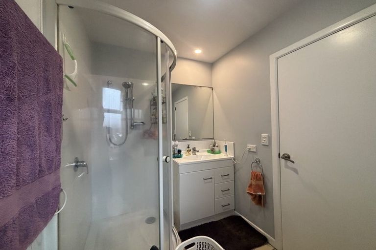 Photo of property in 5/110 Martin Street, Wallaceville, Upper Hutt, 5018