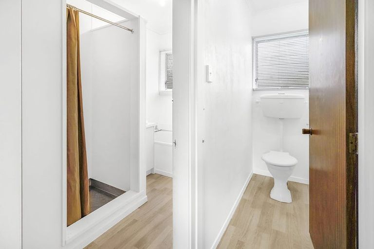 Photo of property in 50c Braid Road, St Andrews, Hamilton, 3200