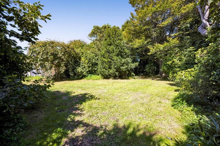 Photo of property in 8 Hadfield Street, Patea, 4520