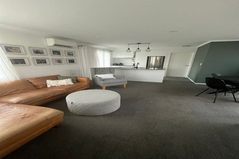 Photo of property in 1 Hauruia Way, Pyes Pa, Tauranga, 3112