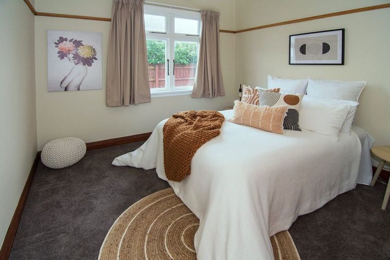 Photo of property in 50 Lincoln Road, Masterton, 5810