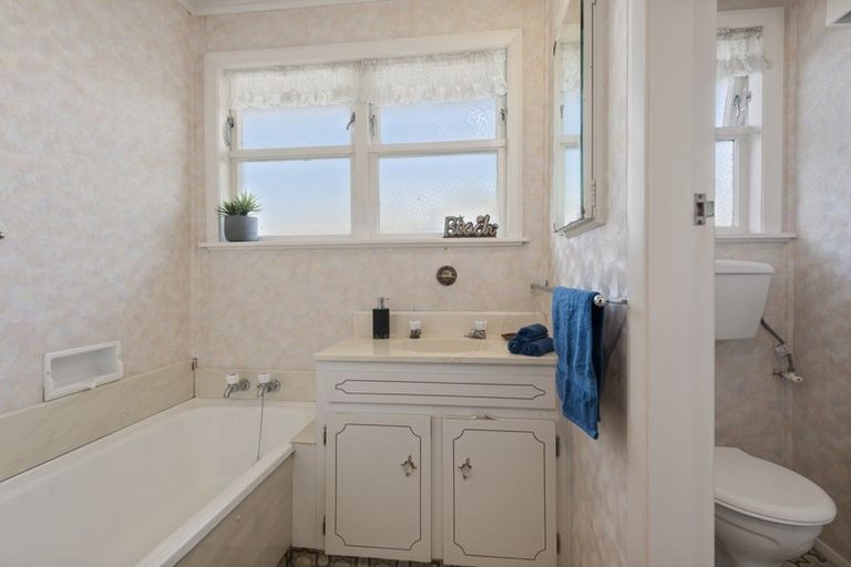 Photo of property in 135 Clouston Park Road, Clouston Park, Upper Hutt, 5018