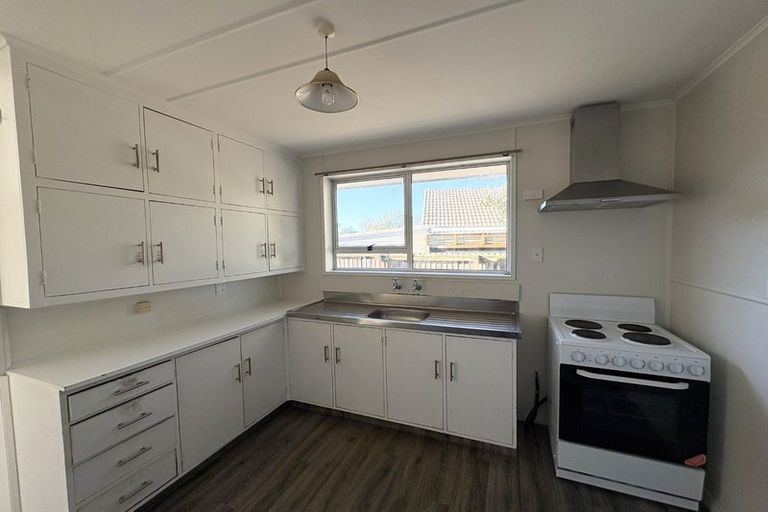 Photo of property in 126a Rowses Road, Aranui, Christchurch, 8061