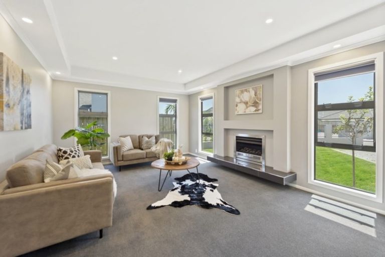 Photo of property in 35 Mataroa Crescent, Flagstaff, Hamilton, 3210