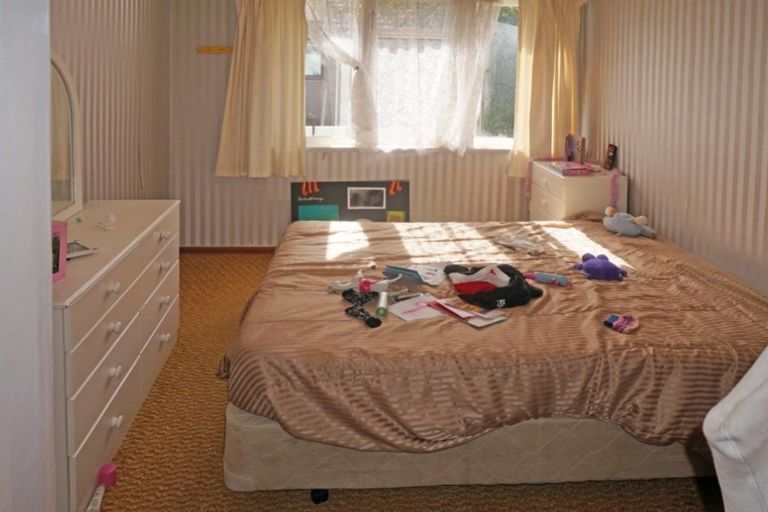 Photo of property in 70 Adamson Crescent, Glengarry, Invercargill, 9810