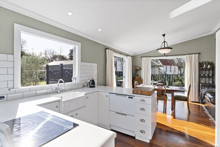 Photo of property in 150 East Street, Greytown, 5712