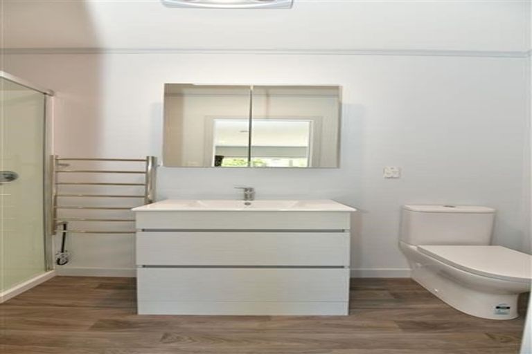 Photo of property in 151 Brian Crescent, Stanmore Bay, Whangaparaoa, 0932