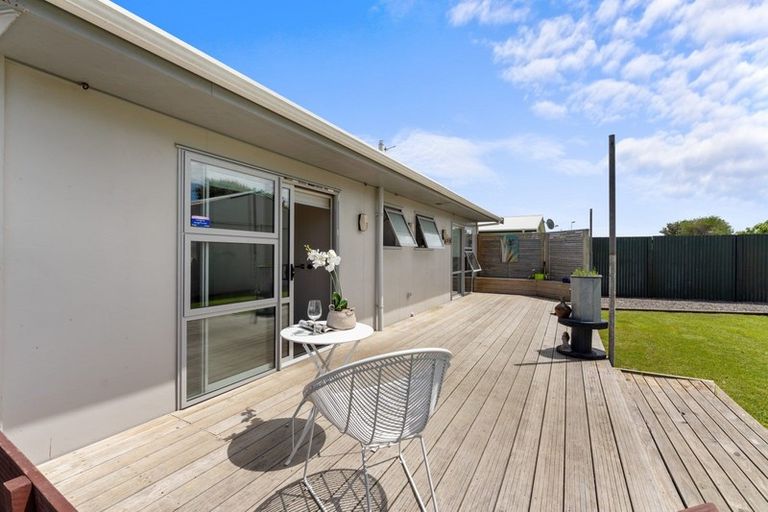 Photo of property in 99 Seabury Avenue, Foxton Beach, Foxton, 4815