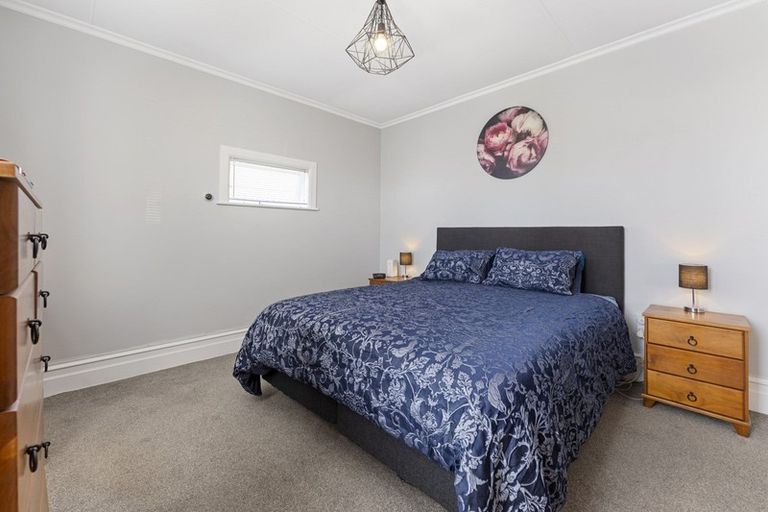 Photo of property in 28 Summerhays Street, Terrace End, Palmerston North, 4410