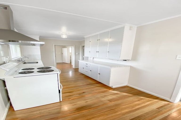 Photo of property in 16 Menin Road, Onekawa, Napier, 4110