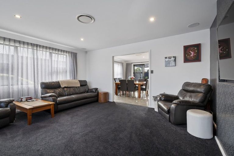 Photo of property in 4 Waimarama Court, Roslyn, Palmerston North, 4414