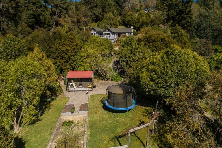 Photo of property in 258 Hursthouse Street, Lower Moutere, Upper Moutere, 7175