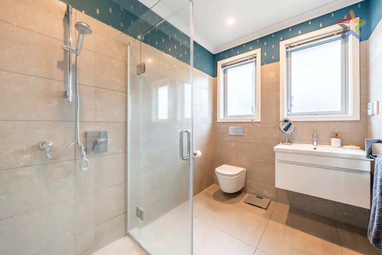 Photo of property in 11 Chilton Grove, Hutt Central, Lower Hutt, 5010