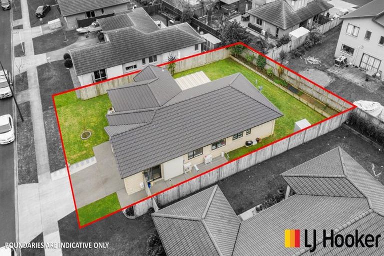 Photo of property in 7 Strathaven Road, Wattle Downs, Auckland, 2103