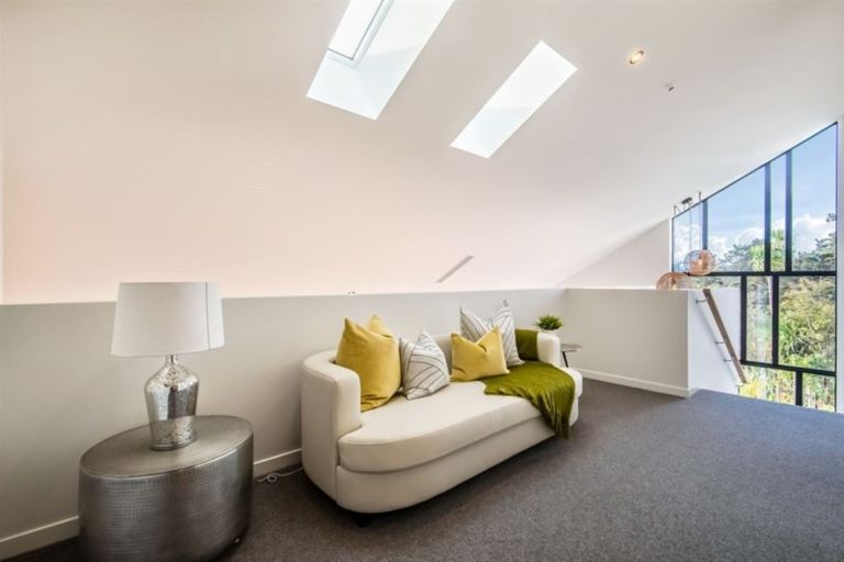 Photo of property in 21 Sunderland Avenue, Hobsonville, Auckland, 0616