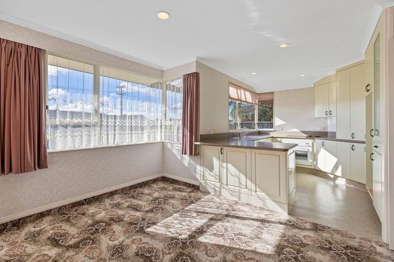 Photo of property in 40 Gisborne Terrace, Opunake, 4616