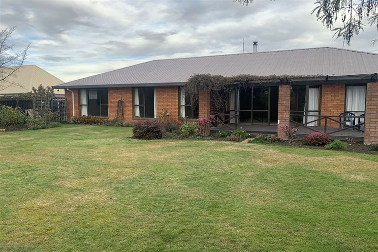 Photo of property in 66 Lancewood Drive, Halswell, Christchurch, 8025