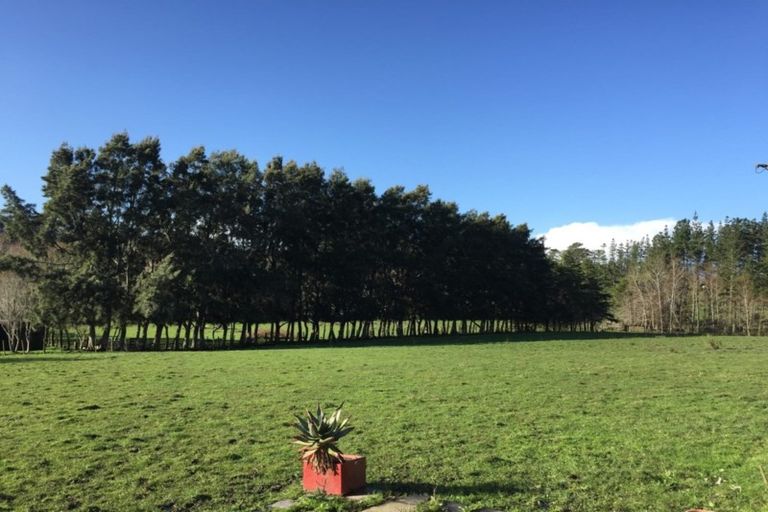 Photo of property in 138 Top Road, Dairy Flat, Albany, 0792