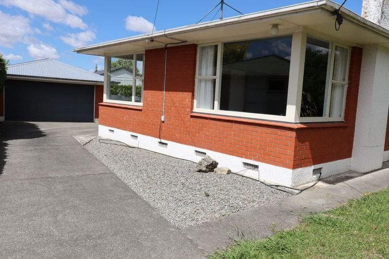 Photo of property in 3 Massey Street, Greytown, 5712