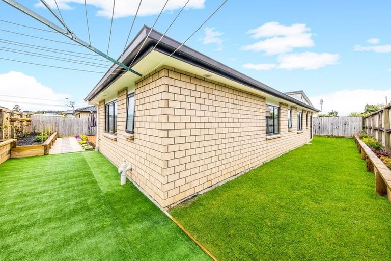 Photo of property in 41d Kelvin Road, Papakura, 2110