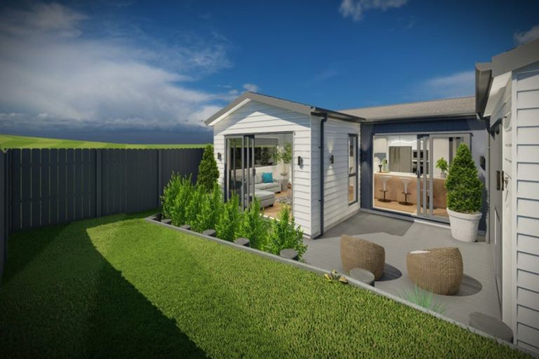 Photo of property in 17 Whenuateitei Crescent, Stanmore Bay, 0932