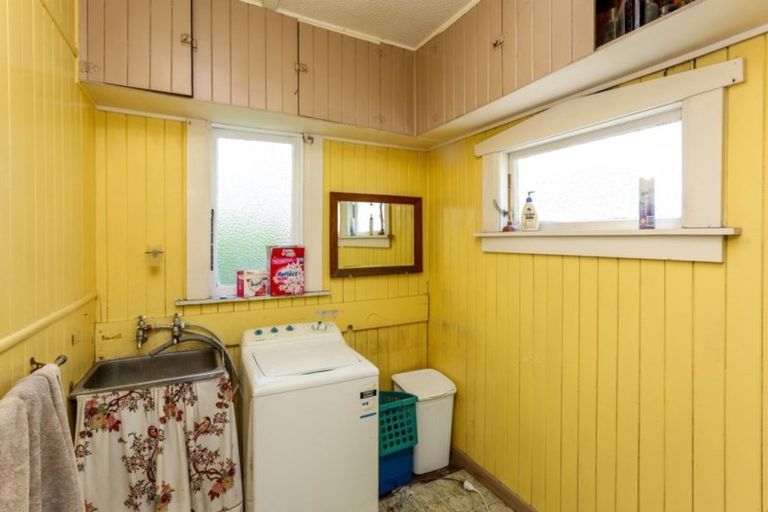 Photo of property in 91 Buller Street, New Plymouth, 4312